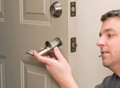  Denver Neighborhood Locksmith Denver, CO 303-357-8307